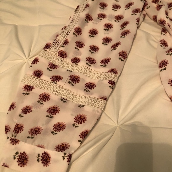 LOFT Floral Long Sleeve Blouse - Picture 4 of 8